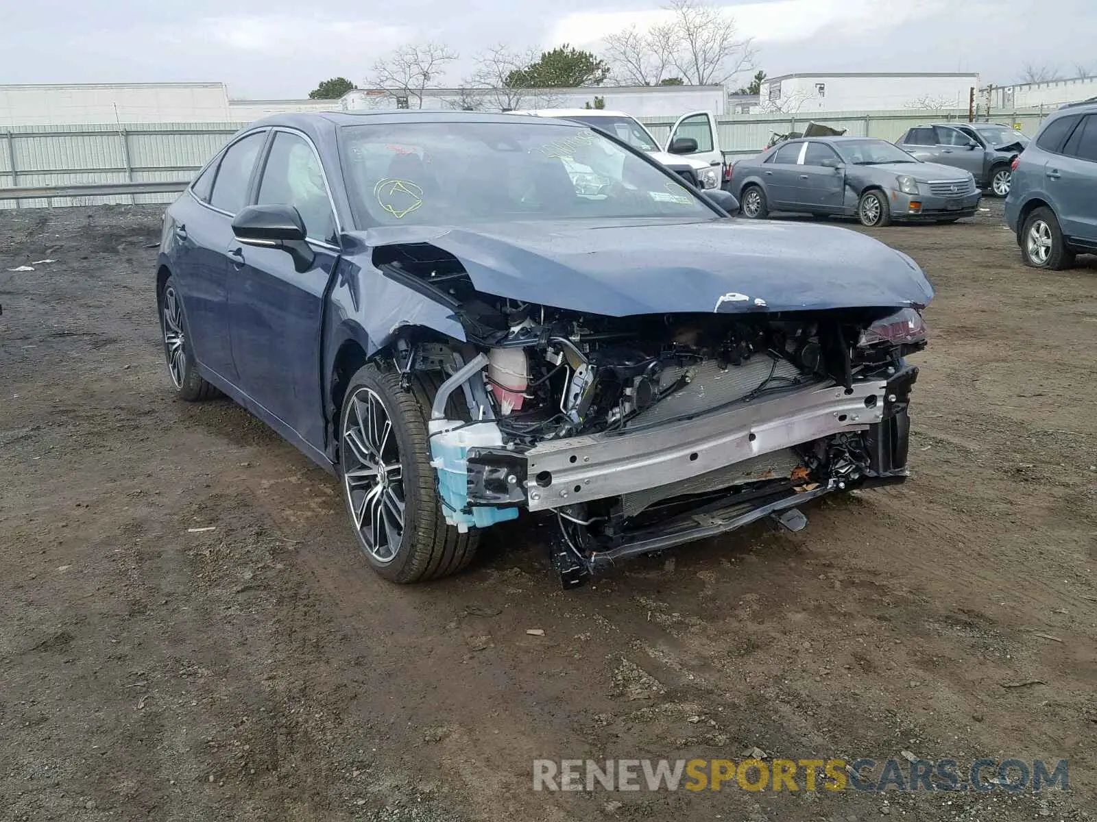 1 Photograph of a damaged car 4T1BZ1FBXKU006215 TOYOTA AVALON 2019