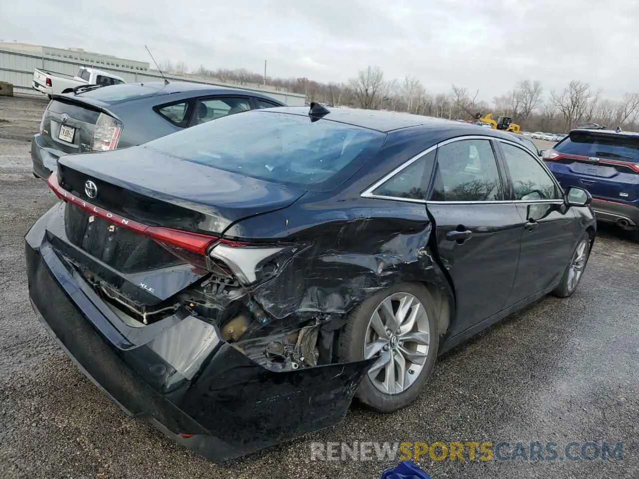 3 Фотография поврежденного автомобиля 4T1BZ1FBXKU024231 TOYOTA AVALON 2019