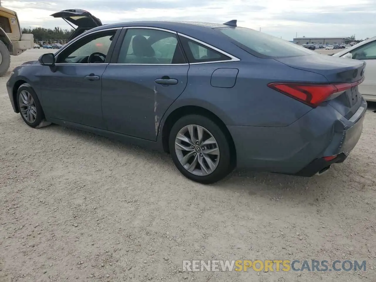 2 Фотография поврежденного автомобиля 4T1BZ1FBXKU027095 TOYOTA AVALON 2019