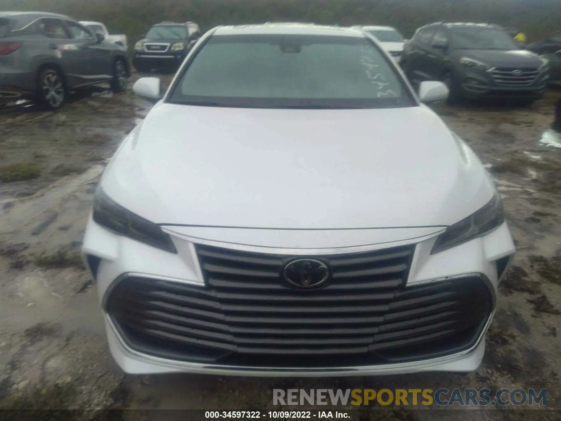 6 Photograph of a damaged car 4T1BZ1FBXKU032166 TOYOTA AVALON 2019