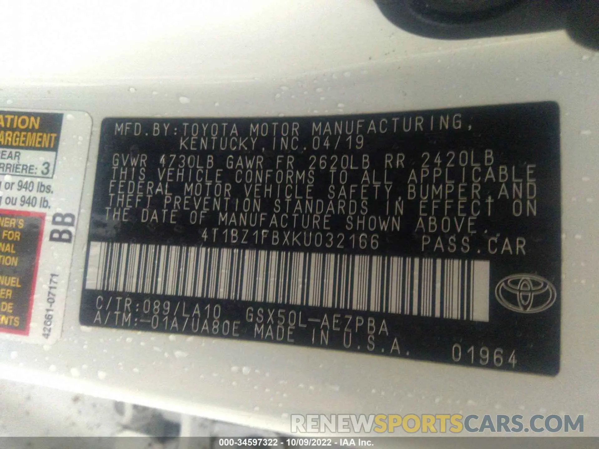 9 Photograph of a damaged car 4T1BZ1FBXKU032166 TOYOTA AVALON 2019