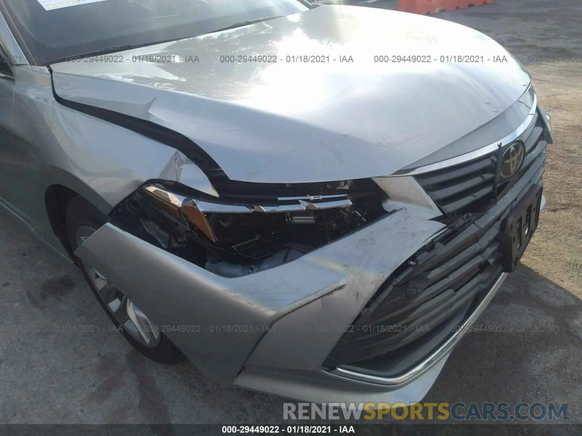 6 Photograph of a damaged car 4T1AZ1FB5LU039359 TOYOTA AVALON 2020