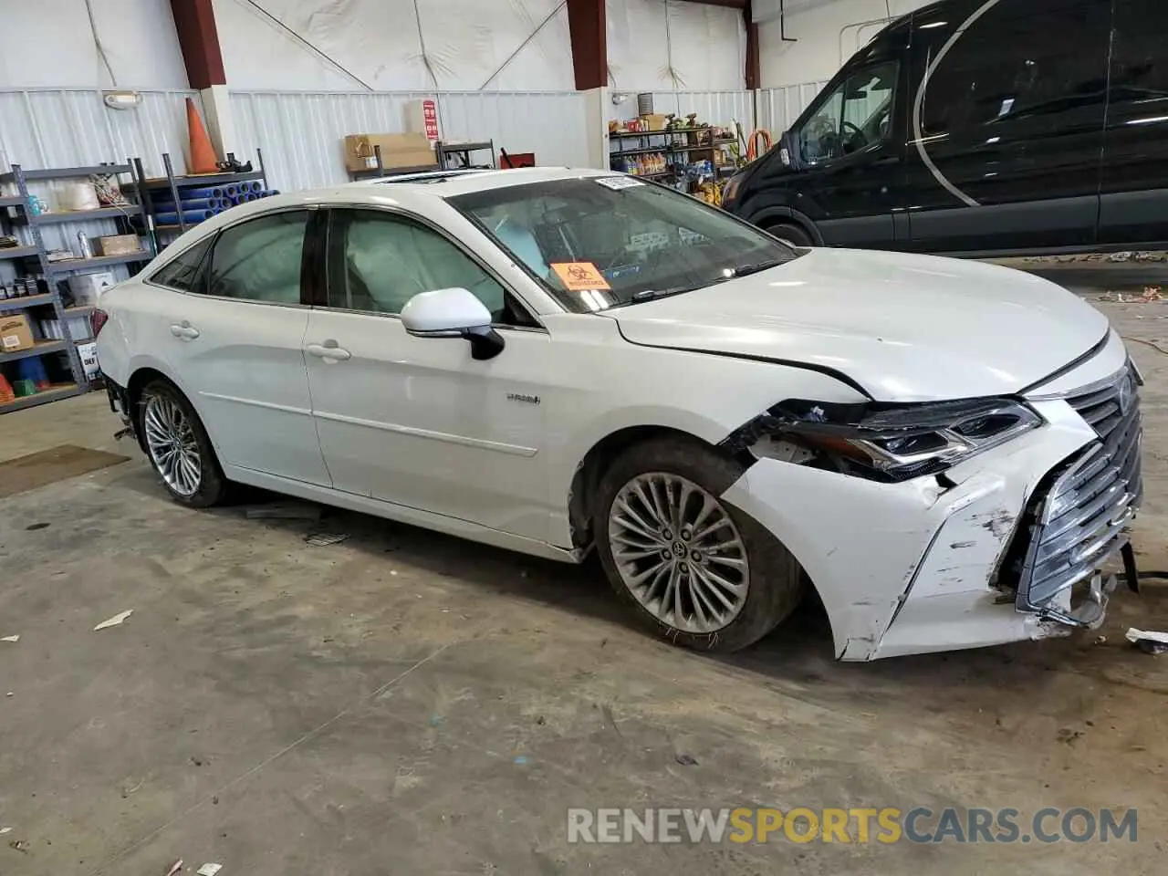 4 Photograph of a damaged car 4T1C21FB1LU012821 TOYOTA AVALON 2020