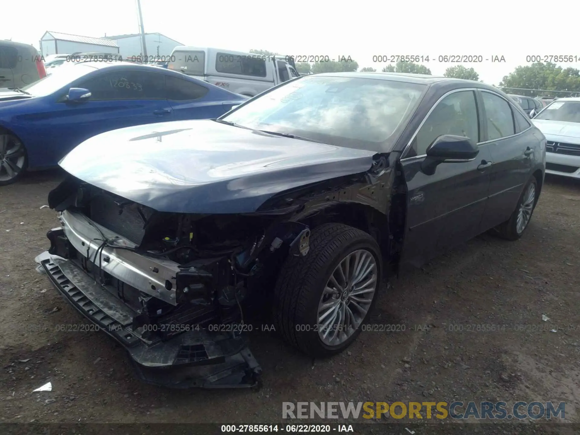 2 Photograph of a damaged car 4T1C21FB9LU015210 TOYOTA AVALON 2020