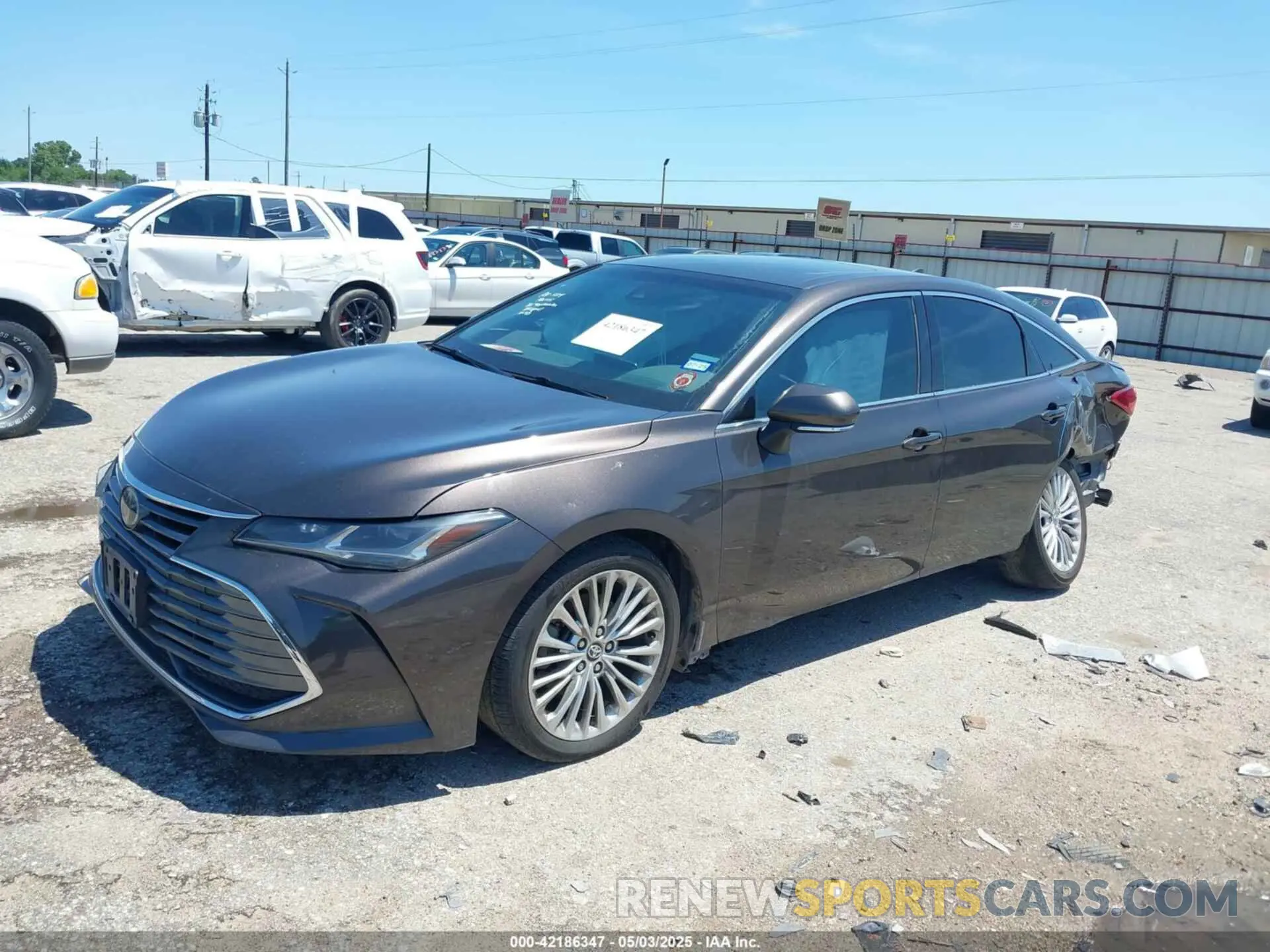 2 Фотография поврежденного автомобиля 4T1CZ1FB7LU042336 TOYOTA AVALON 2020