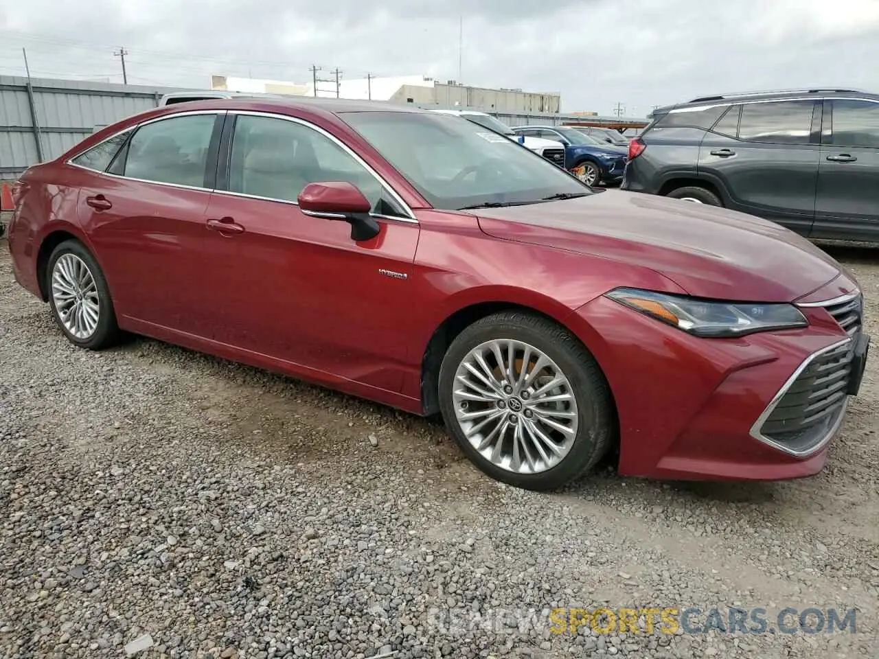 4 Фотография поврежденного автомобиля 4T1D21FB8LU019284 TOYOTA AVALON 2020