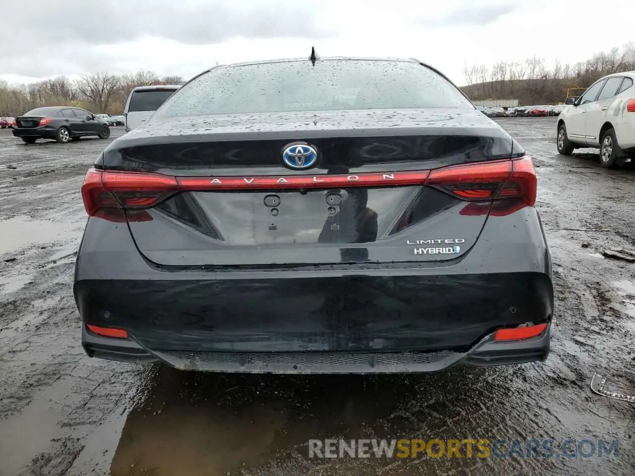 6 Photograph of a damaged car 4T1D21FB9LU014255 TOYOTA AVALON 2020