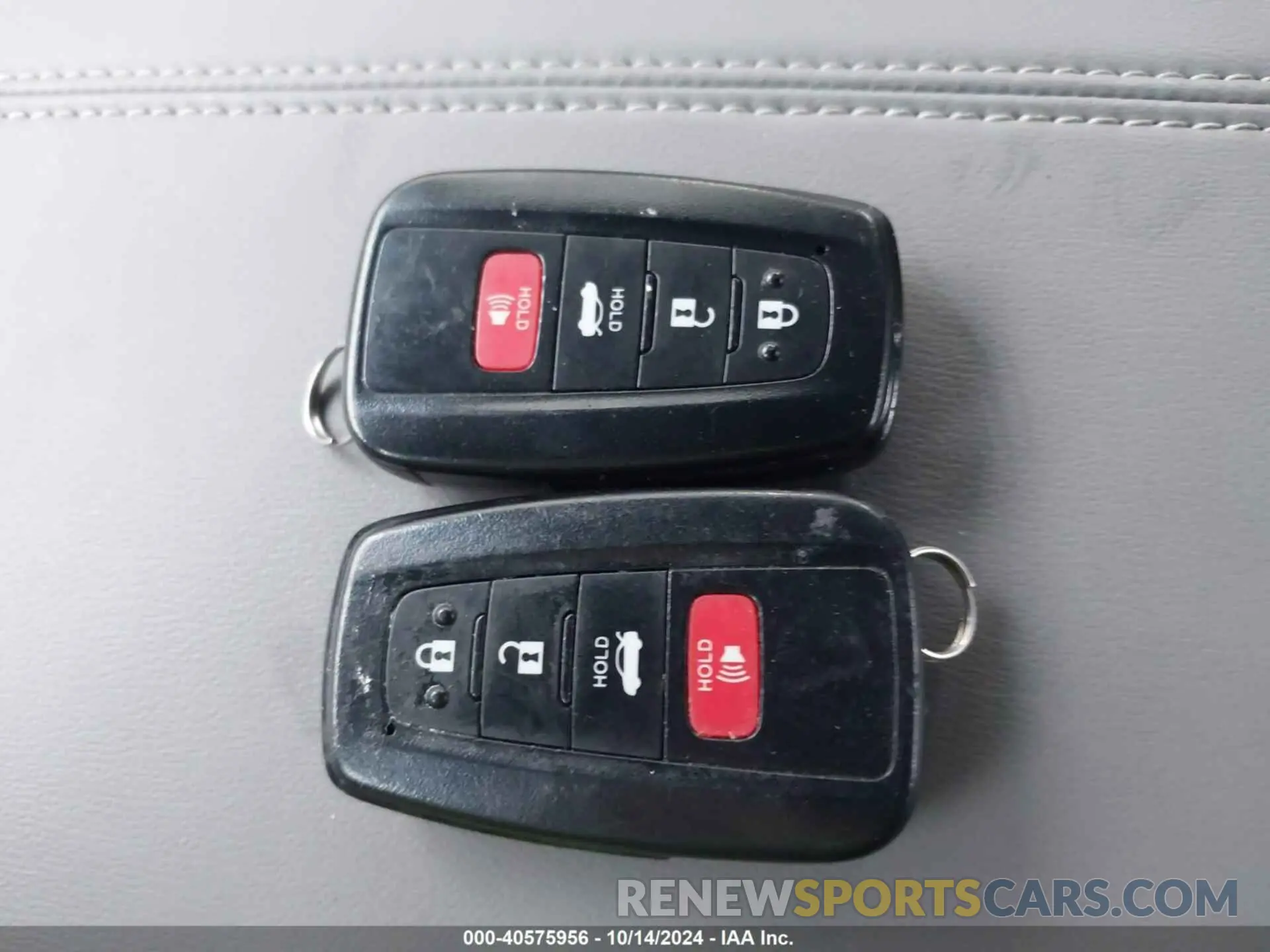 11 Photograph of a damaged car 4T1D21FB9LU015289 TOYOTA AVALON 2020