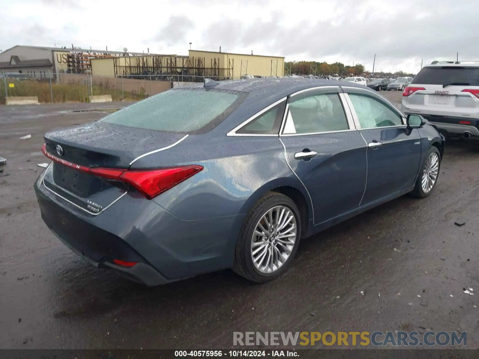 4 Photograph of a damaged car 4T1D21FB9LU015289 TOYOTA AVALON 2020