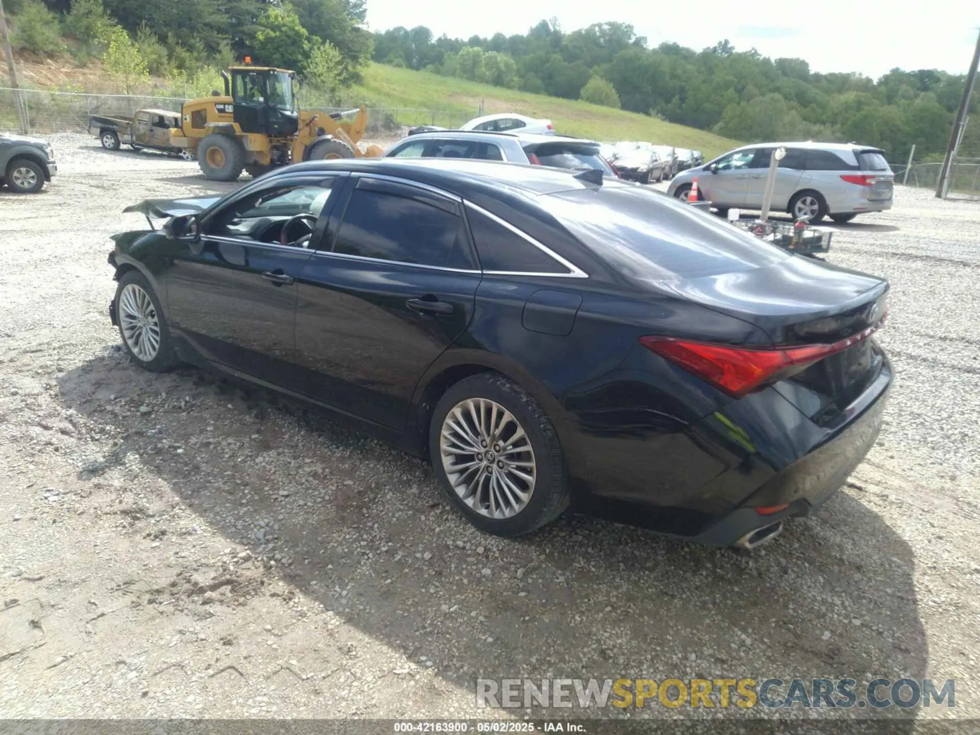 3 Photograph of a damaged car 4T1DZ1FB0LU041968 TOYOTA AVALON 2020
