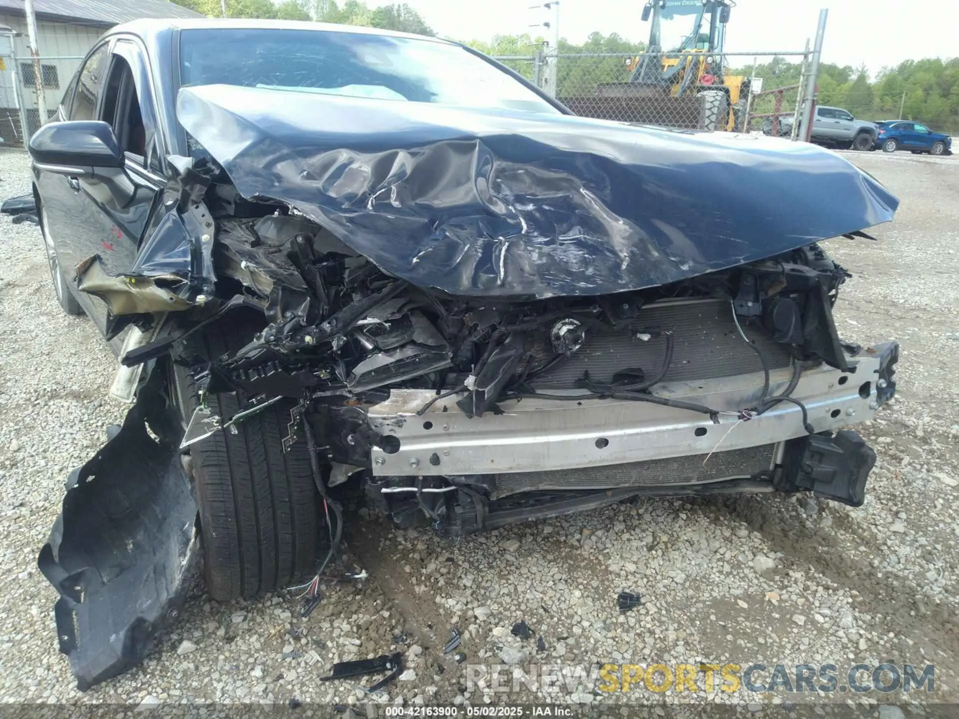6 Photograph of a damaged car 4T1DZ1FB0LU041968 TOYOTA AVALON 2020