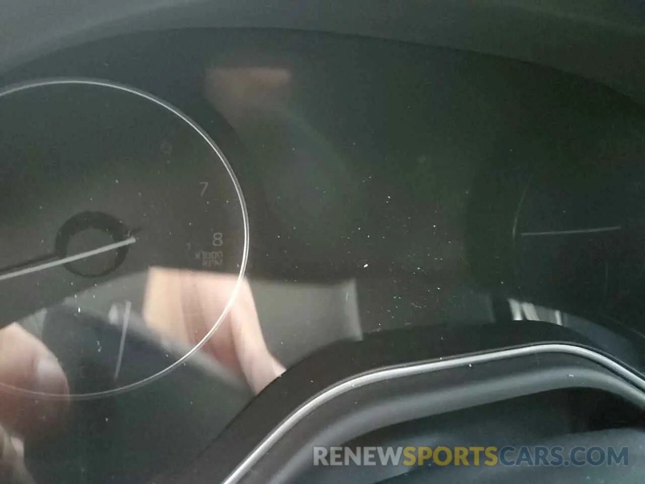 9 Photograph of a damaged car 4T1DZ1FB0LU052114 TOYOTA AVALON 2020