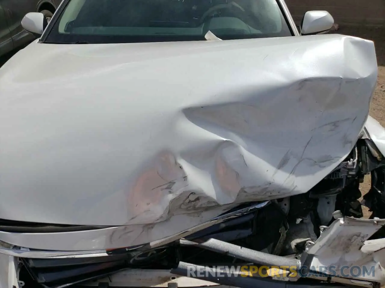 11 Photograph of a damaged car 4T1DZ1FB4LU047174 TOYOTA AVALON 2020