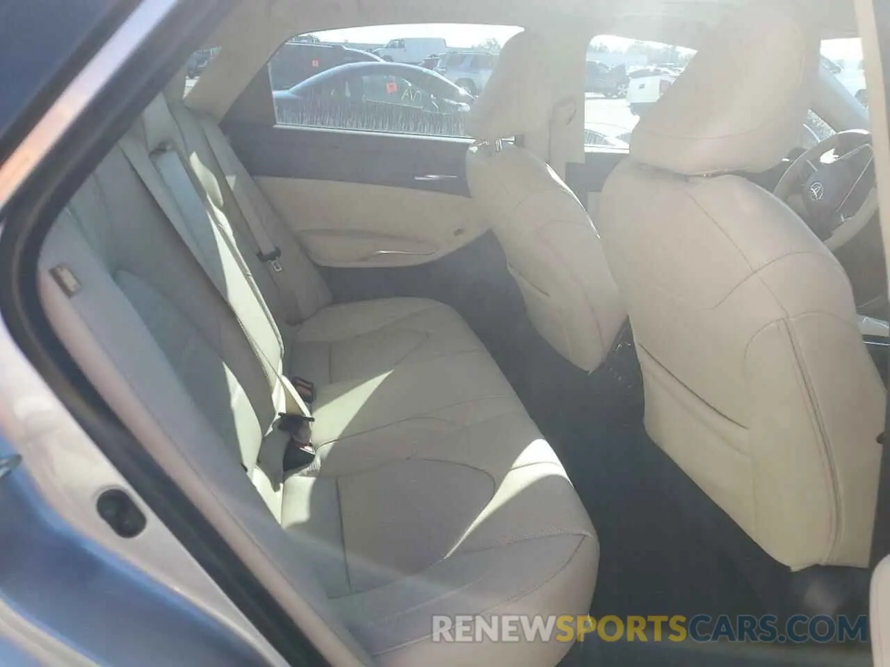 10 Photograph of a damaged car 4T1DZ1FB6LU043336 TOYOTA AVALON 2020