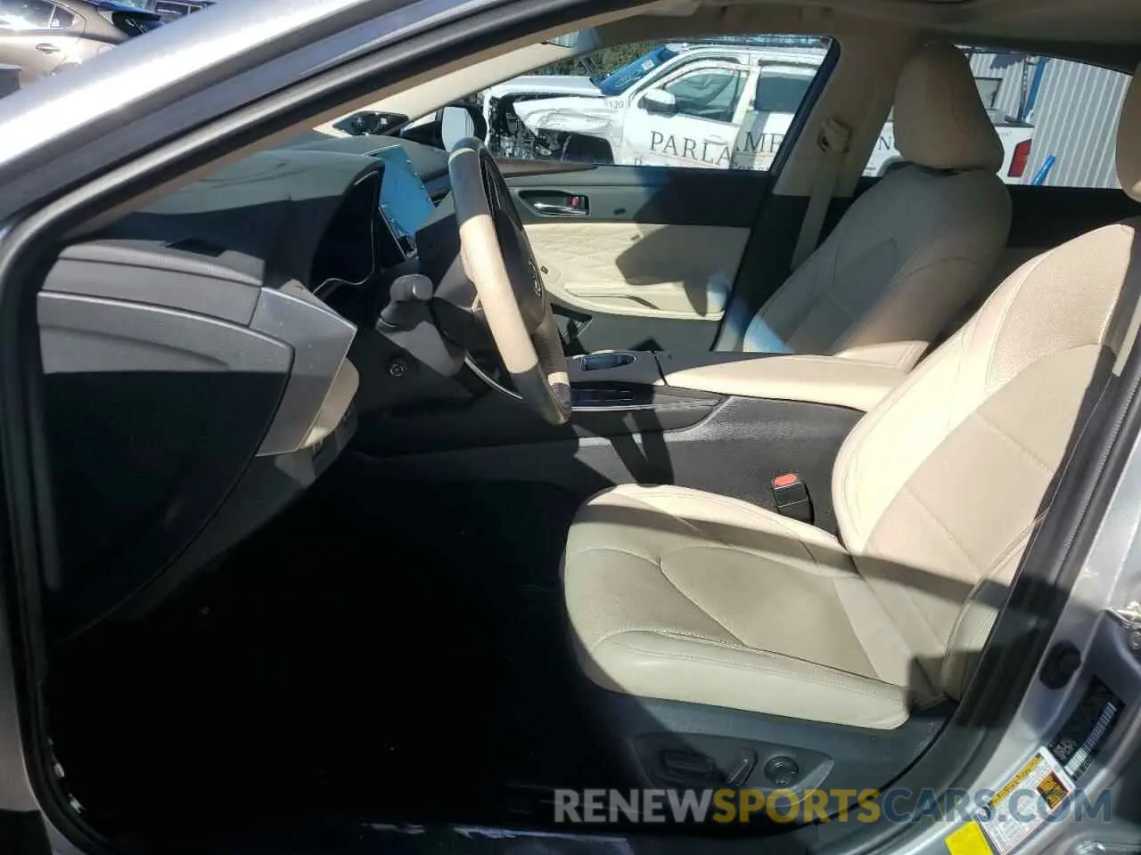 7 Photograph of a damaged car 4T1DZ1FB6LU043336 TOYOTA AVALON 2020