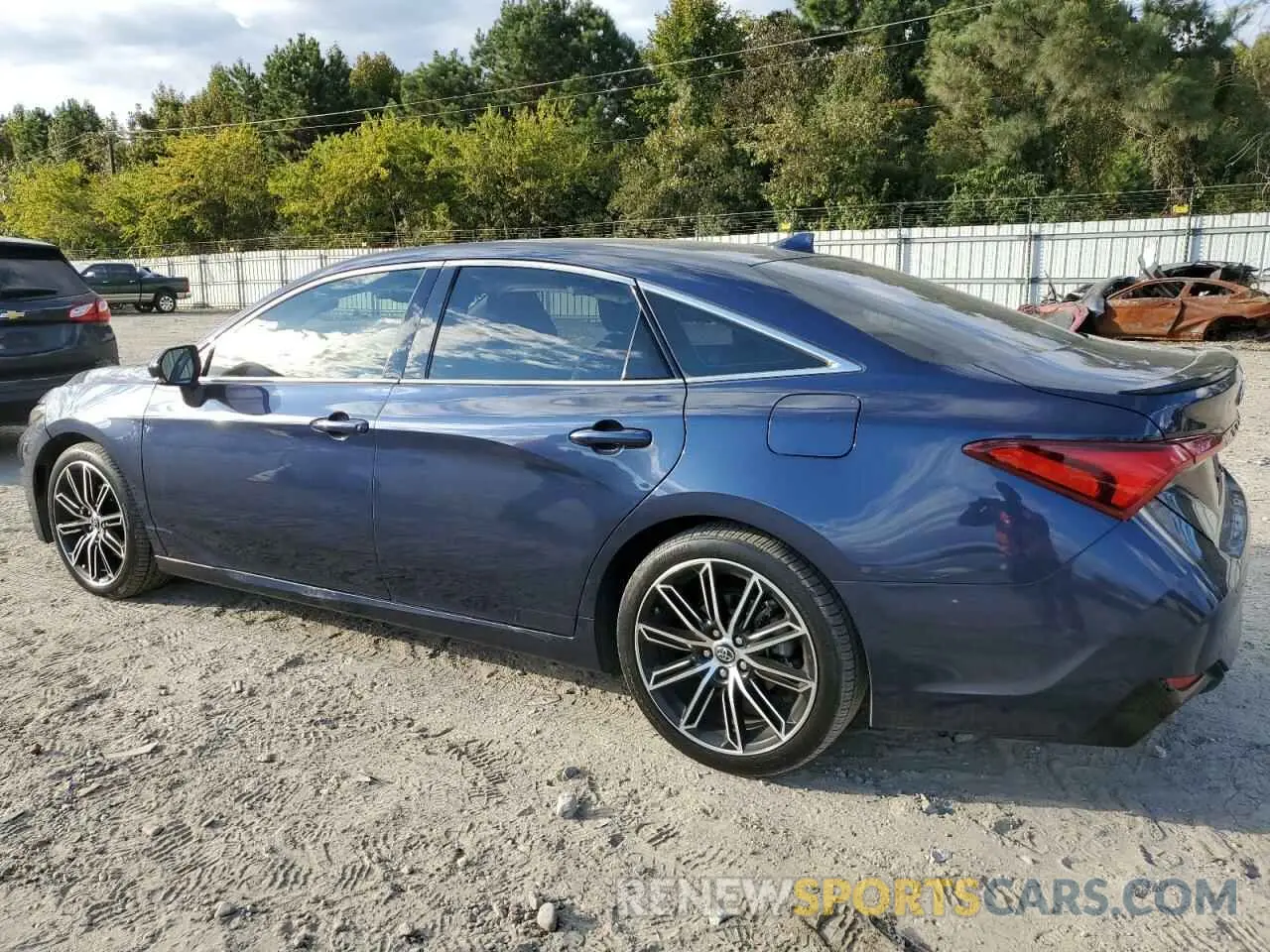 2 Photograph of a damaged car 4T1EZ1FB9LU048678 TOYOTA AVALON 2020