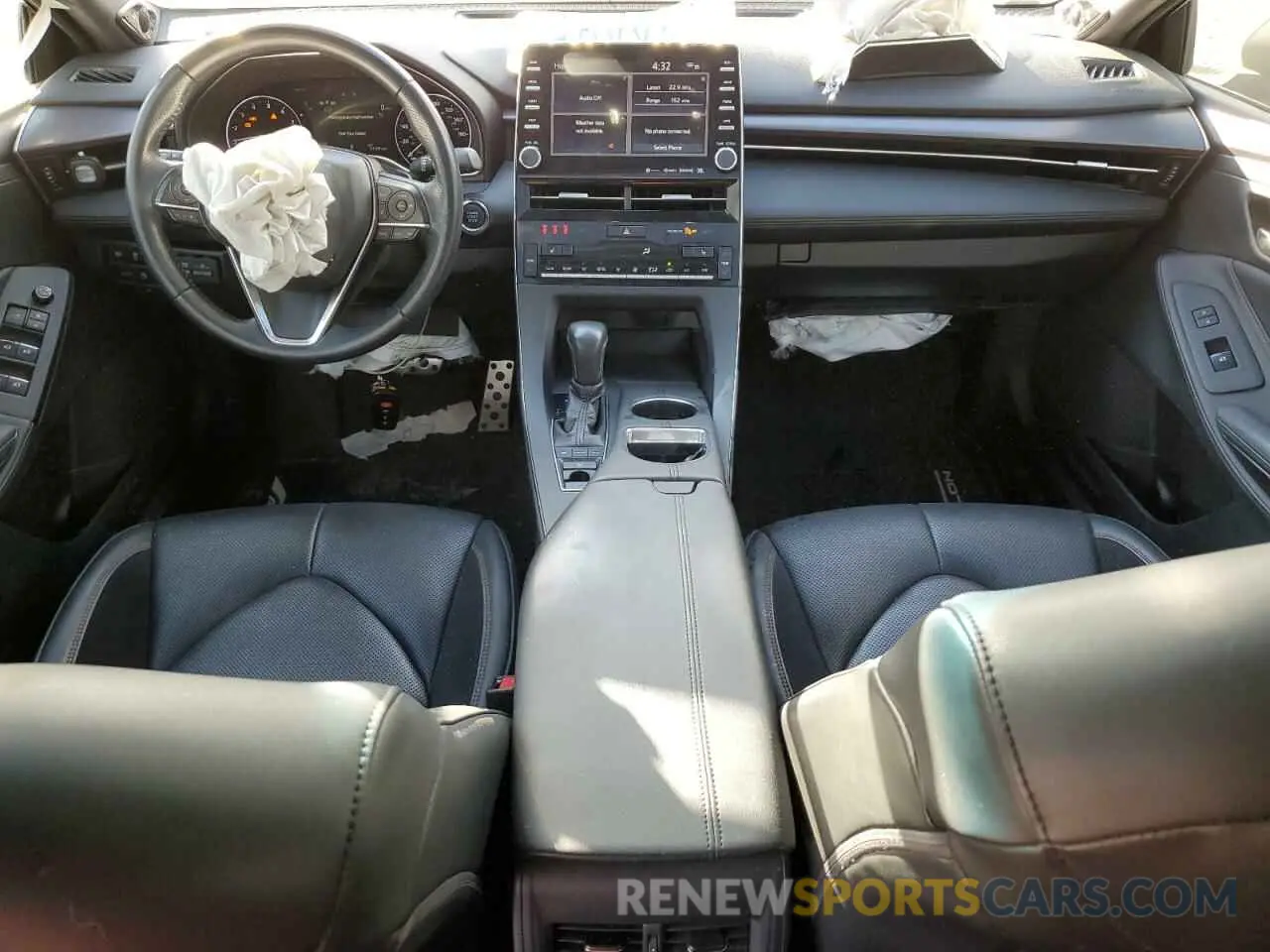 8 Photograph of a damaged car 4T1EZ1FB9LU048678 TOYOTA AVALON 2020