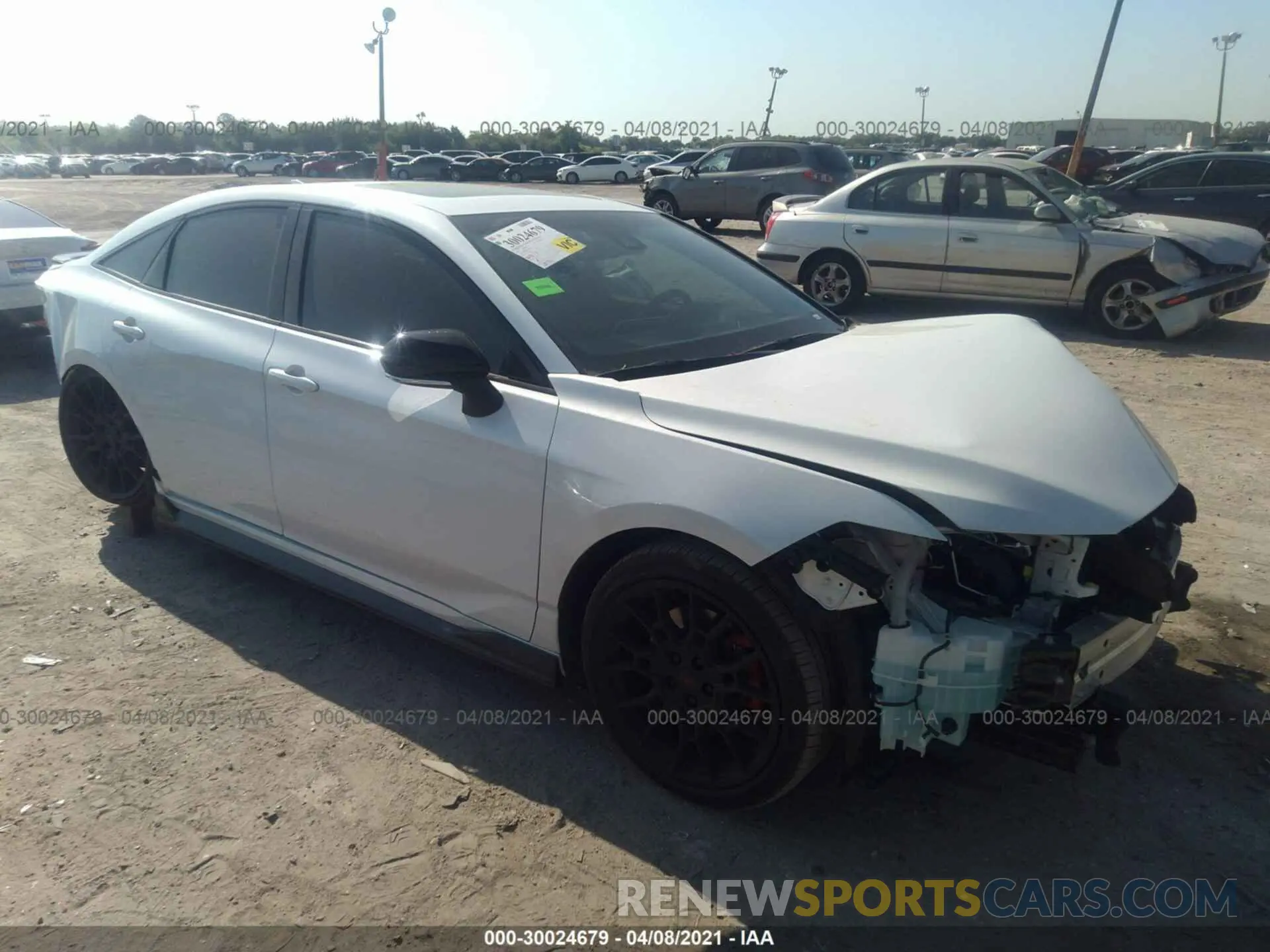 1 Photograph of a damaged car 4T1FZ1FB6LU043782 TOYOTA AVALON 2020