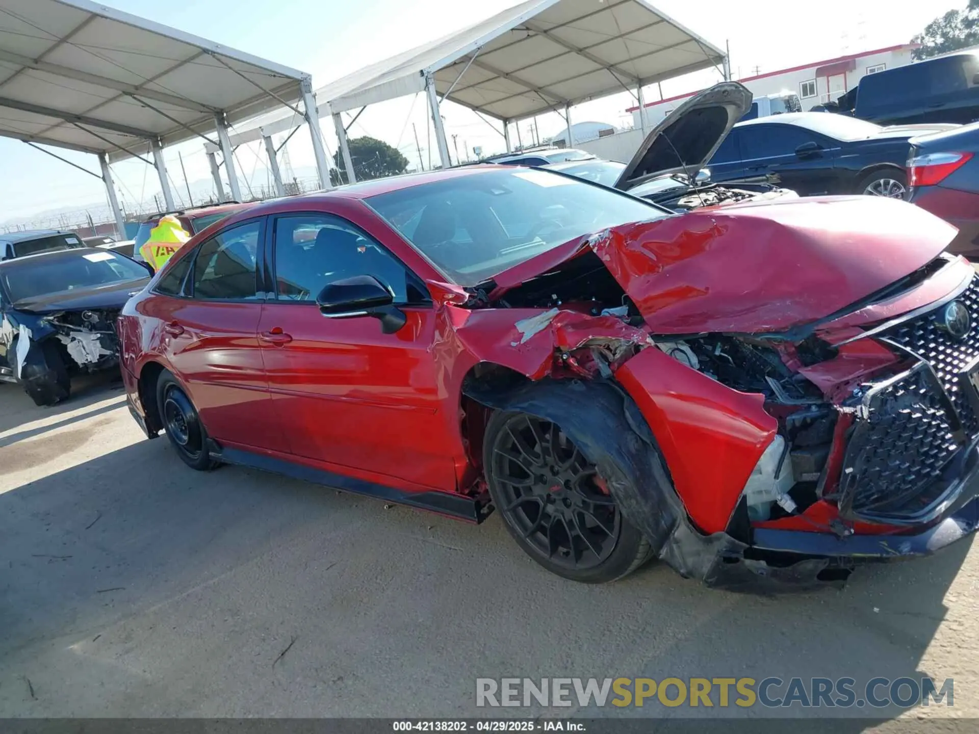 13 Photograph of a damaged car 4T1FZ1FB9LU052427 TOYOTA AVALON 2020