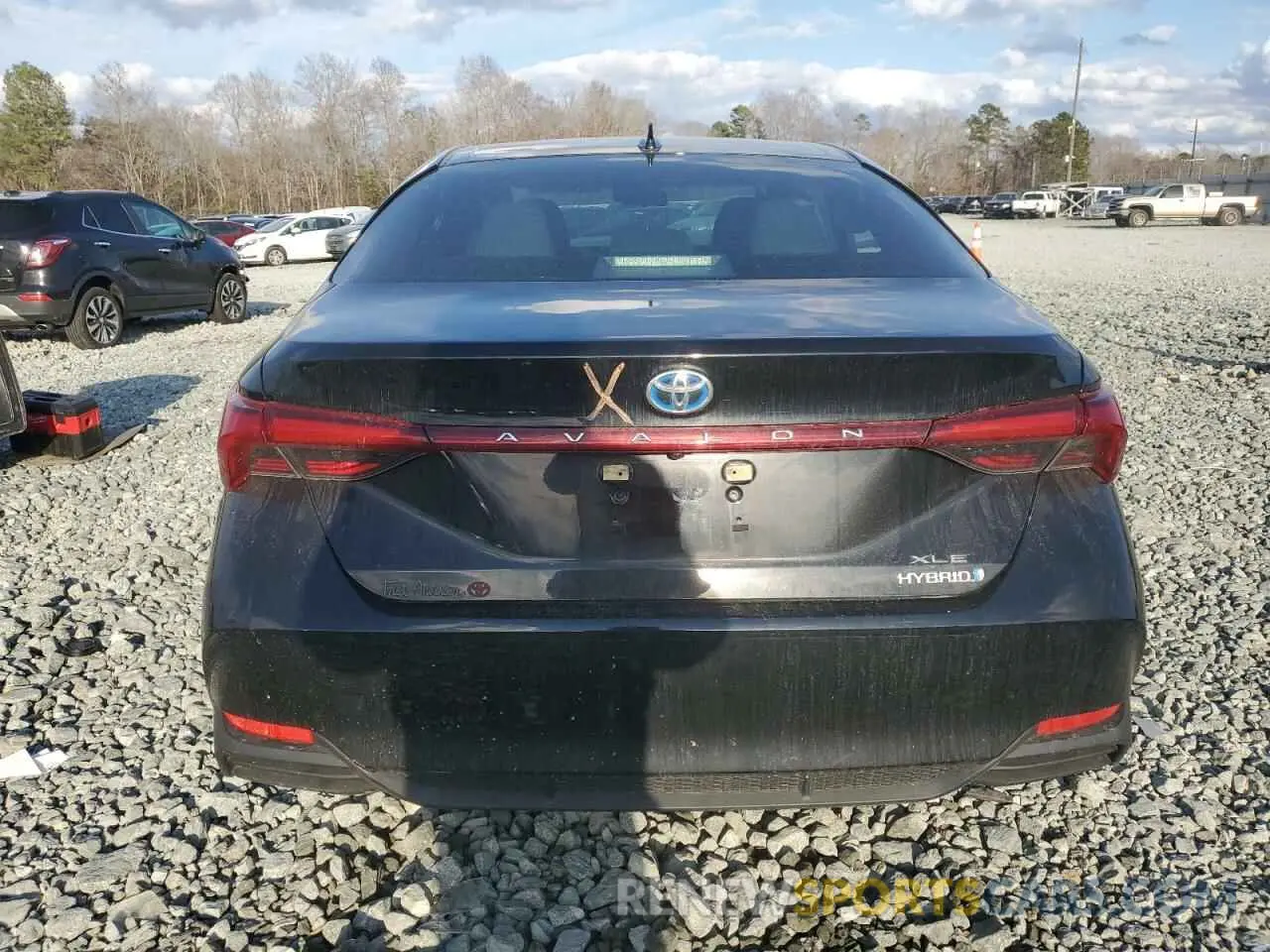6 Photograph of a damaged car 4T1AA1AB4MU010614 TOYOTA AVALON 2021