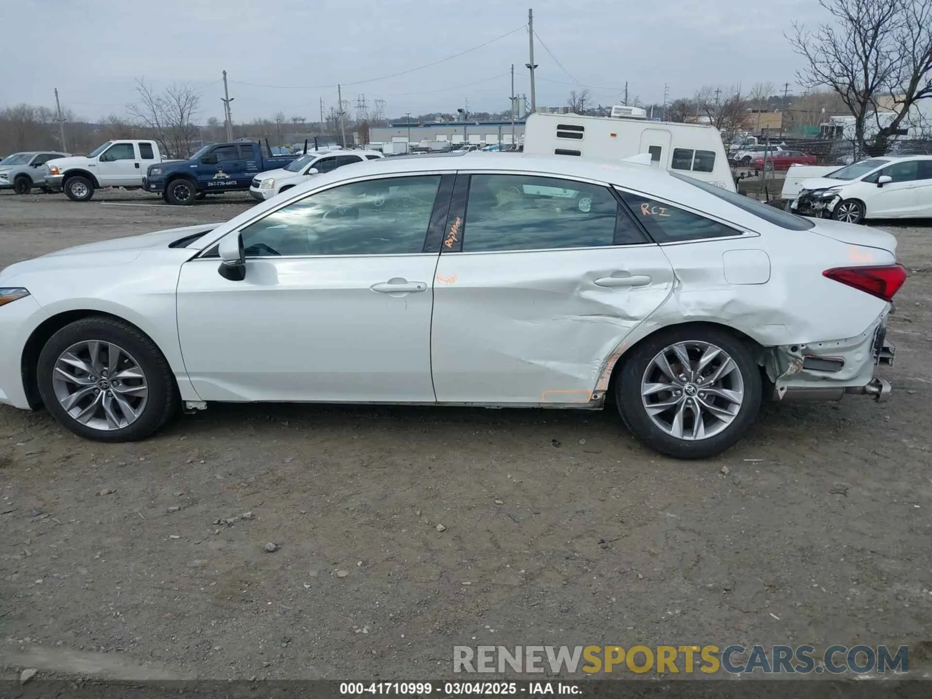 14 Фотография поврежденного автомобиля 4T1AZ1FB2MU058100 TOYOTA AVALON 2021