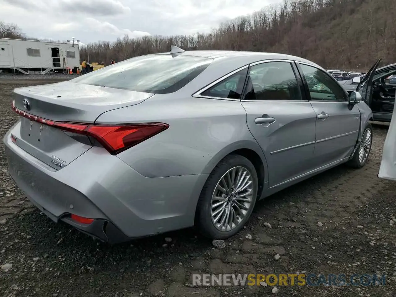 3 Фотография поврежденного автомобиля 4T1DA1AB1MU005156 TOYOTA AVALON 2021
