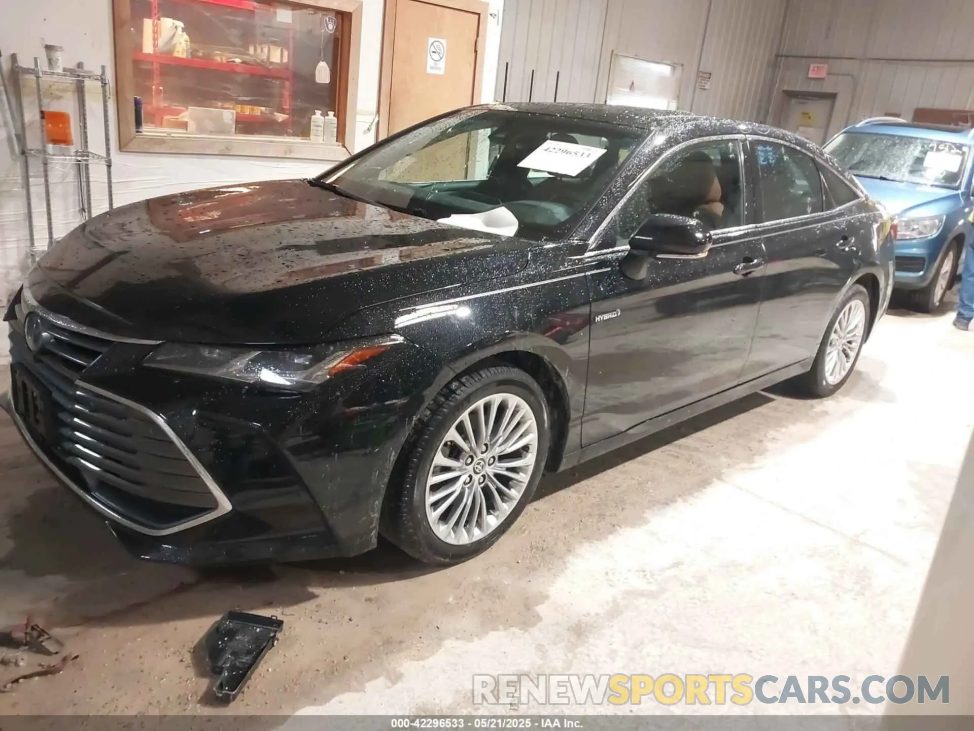 2 Photograph of a damaged car 4T1DA1AB4MU006009 TOYOTA AVALON 2021