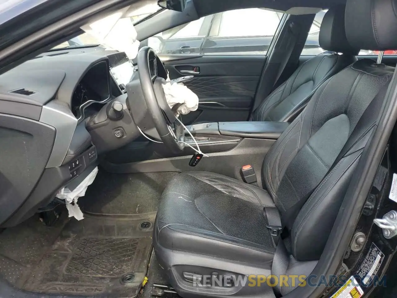 7 Photograph of a damaged car 4T1DA1AB6MU008800 TOYOTA AVALON 2021