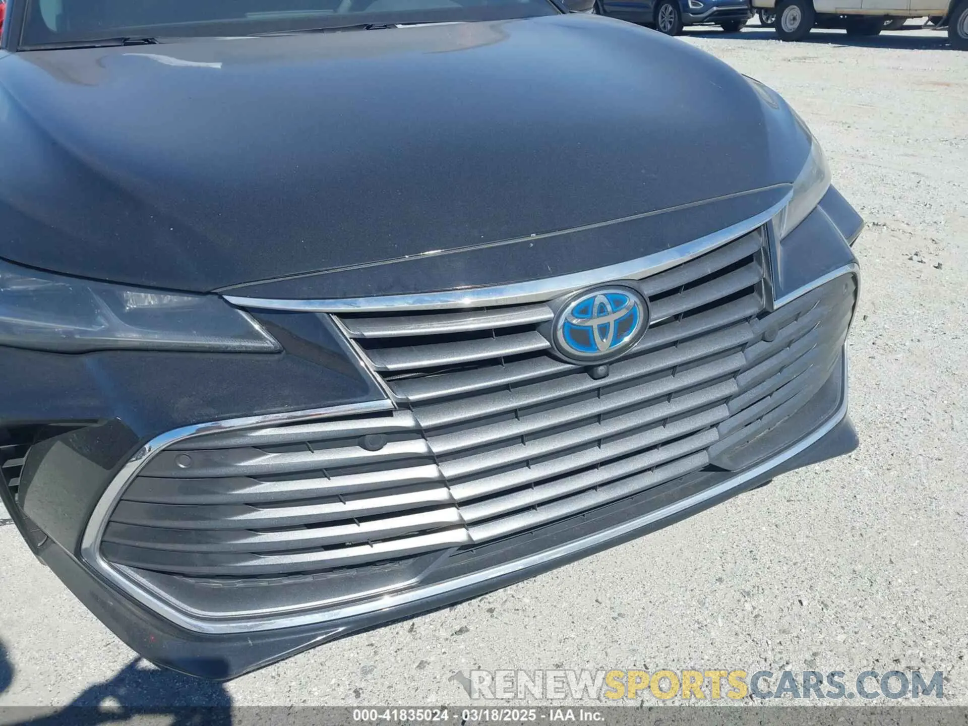 6 Photograph of a damaged car 4T1DA1AB7MU009924 TOYOTA AVALON 2021