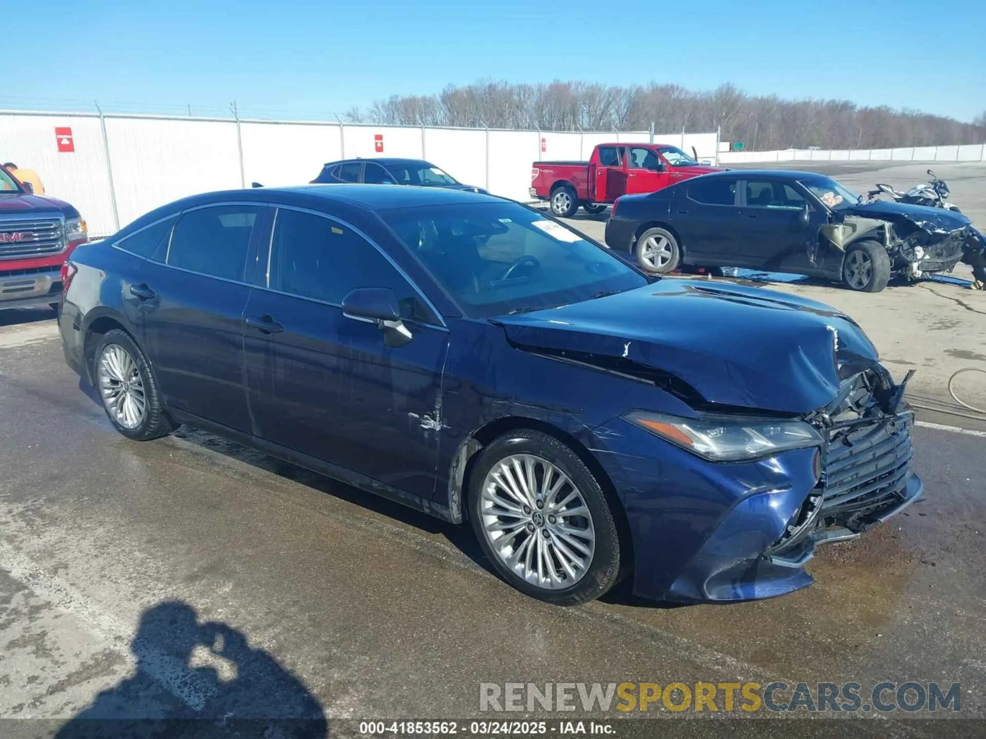 1 Photograph of a damaged car 4T1DZ1FB6MU059957 TOYOTA AVALON 2021