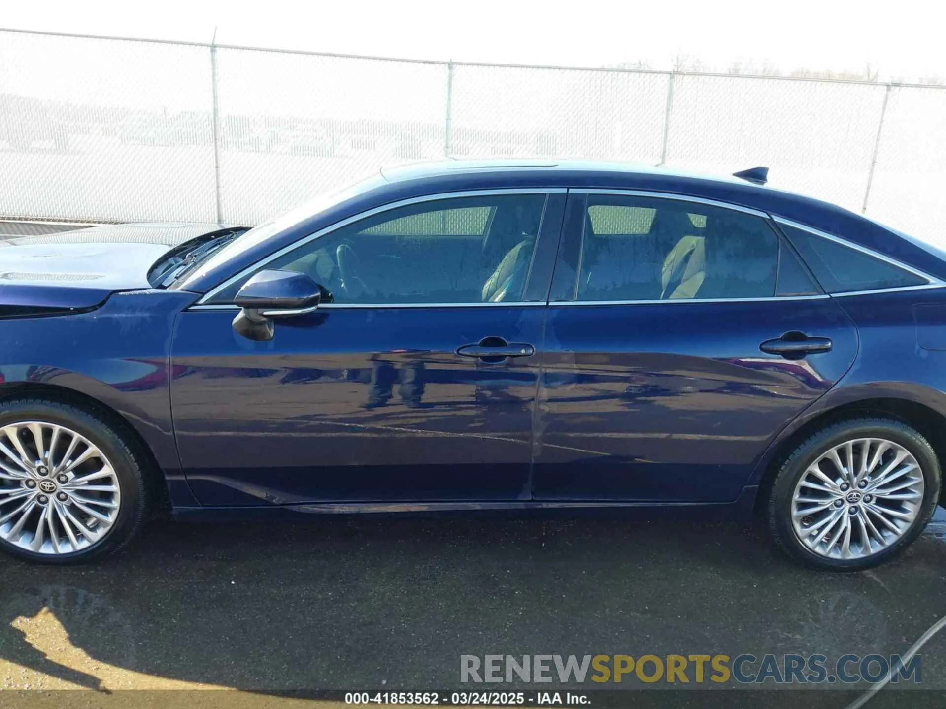 15 Photograph of a damaged car 4T1DZ1FB6MU059957 TOYOTA AVALON 2021