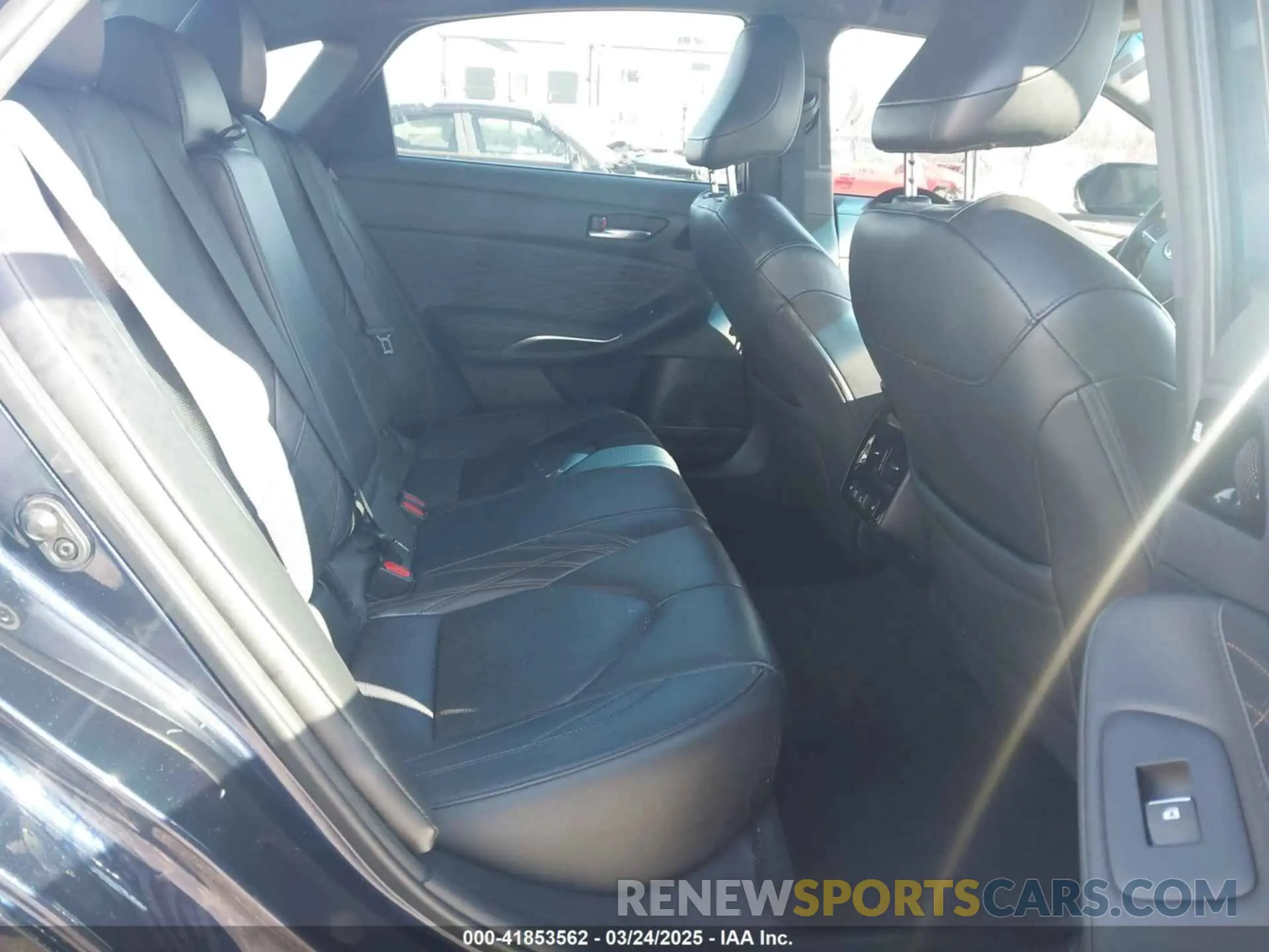 8 Photograph of a damaged car 4T1DZ1FB6MU059957 TOYOTA AVALON 2021
