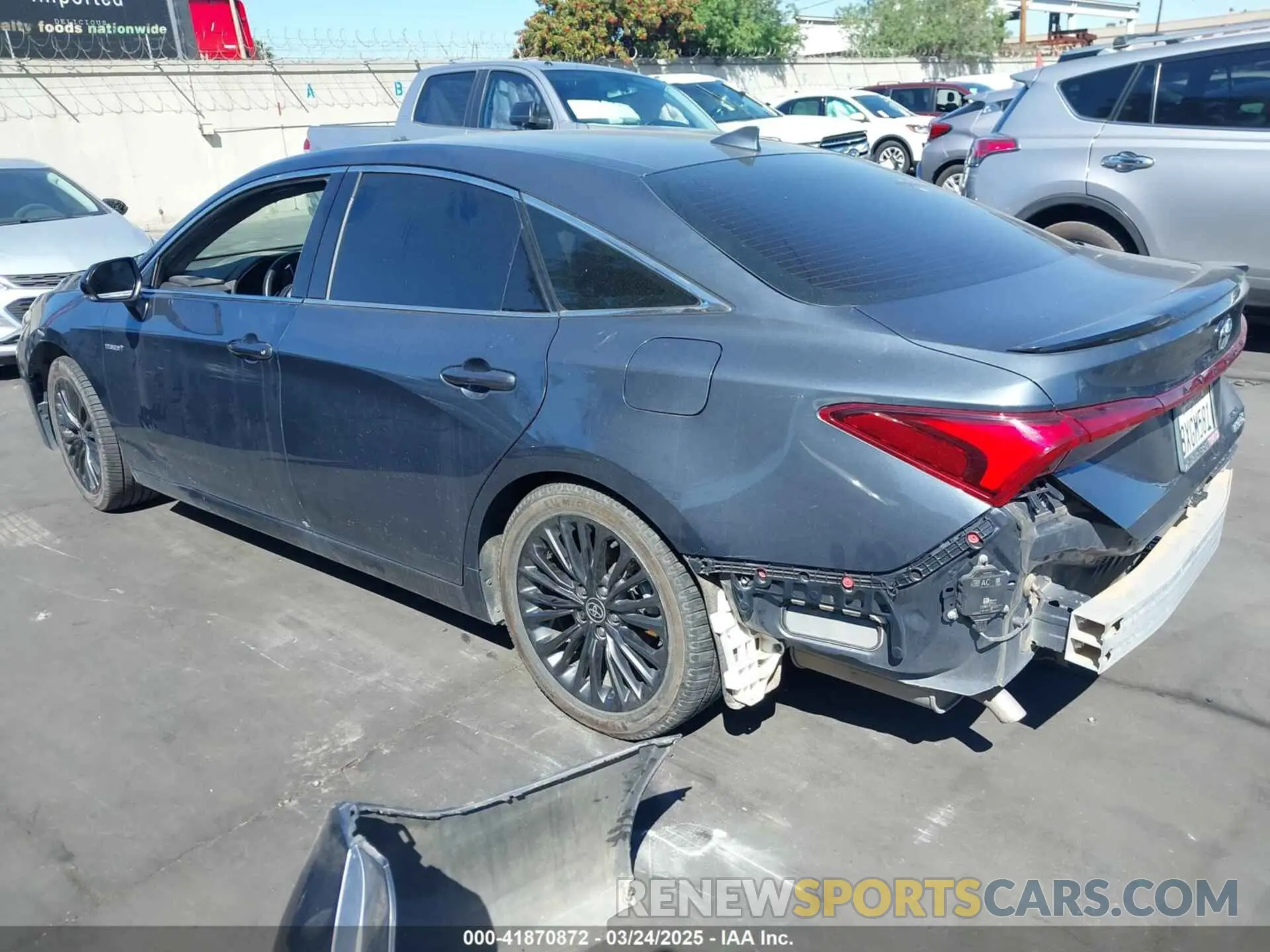 3 Photograph of a damaged car 4T1EA1AB2MU001301 TOYOTA AVALON 2021