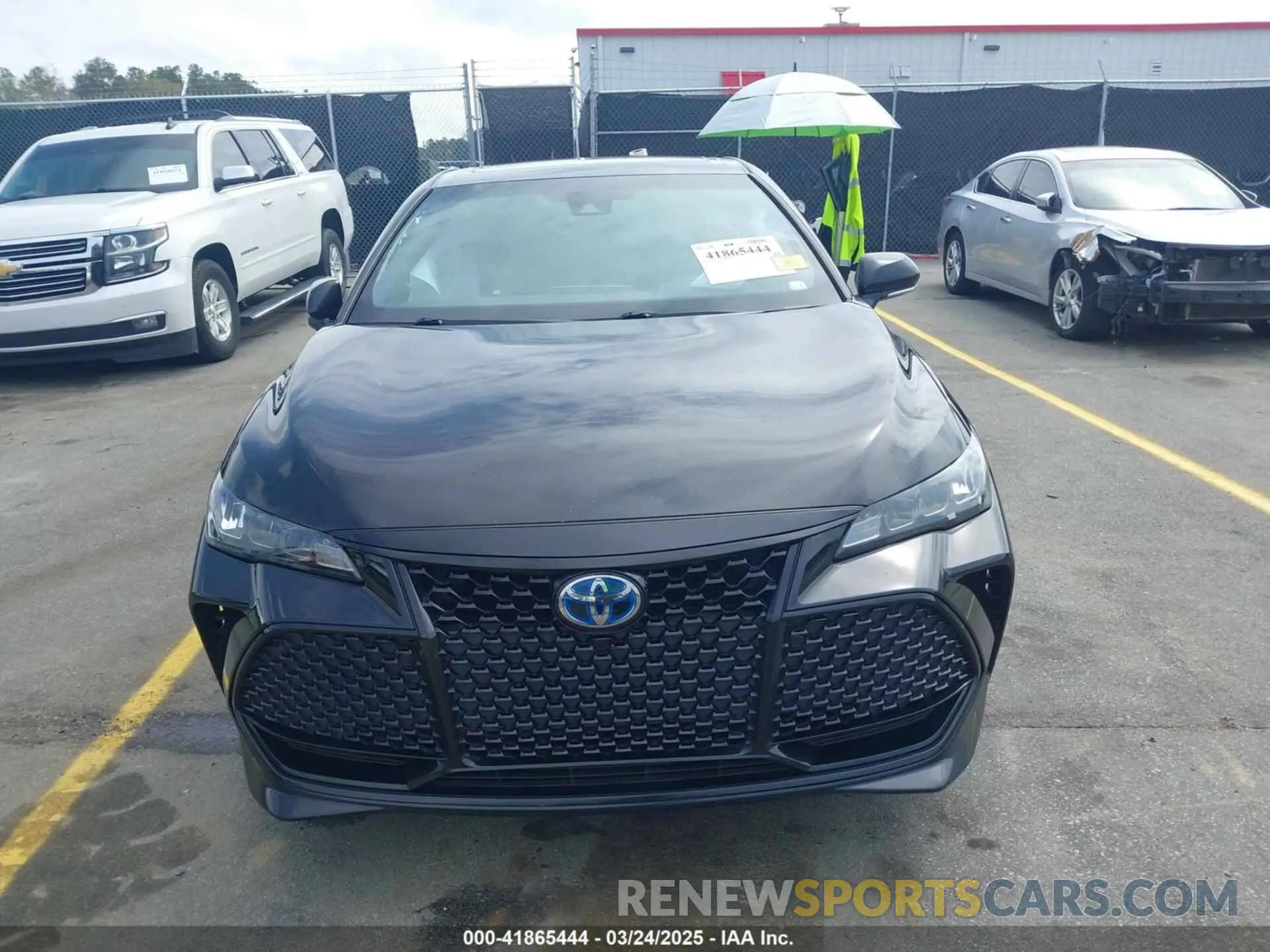 12 Photograph of a damaged car 4T1EA1AB2MU002741 TOYOTA AVALON 2021