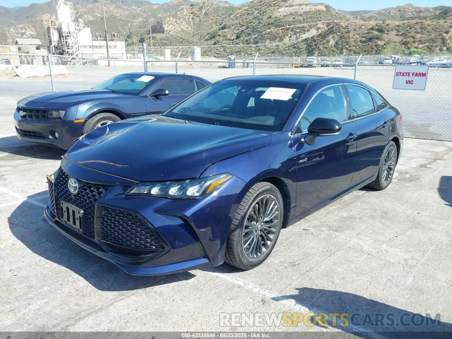 2 Photograph of a damaged car 4T1EA1AB3MU005275 TOYOTA AVALON 2021