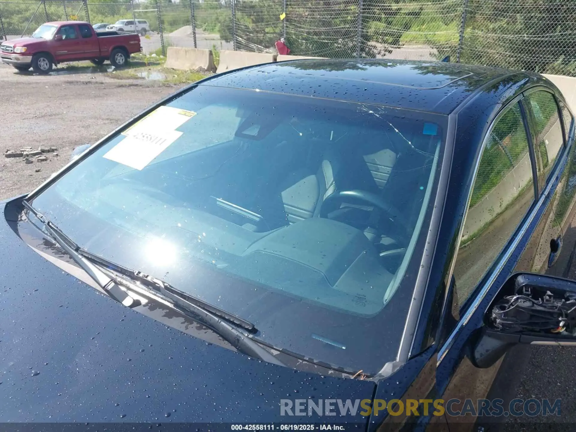 17 Photograph of a damaged car 4T1EA1AB3MU008774 TOYOTA AVALON 2021