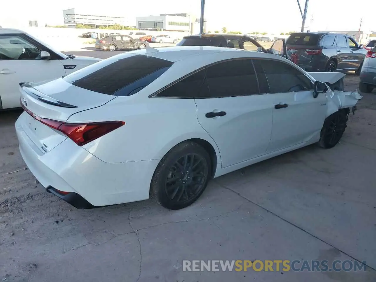 3 Photograph of a damaged car 4T1EA1AB5MU010090 TOYOTA AVALON 2021