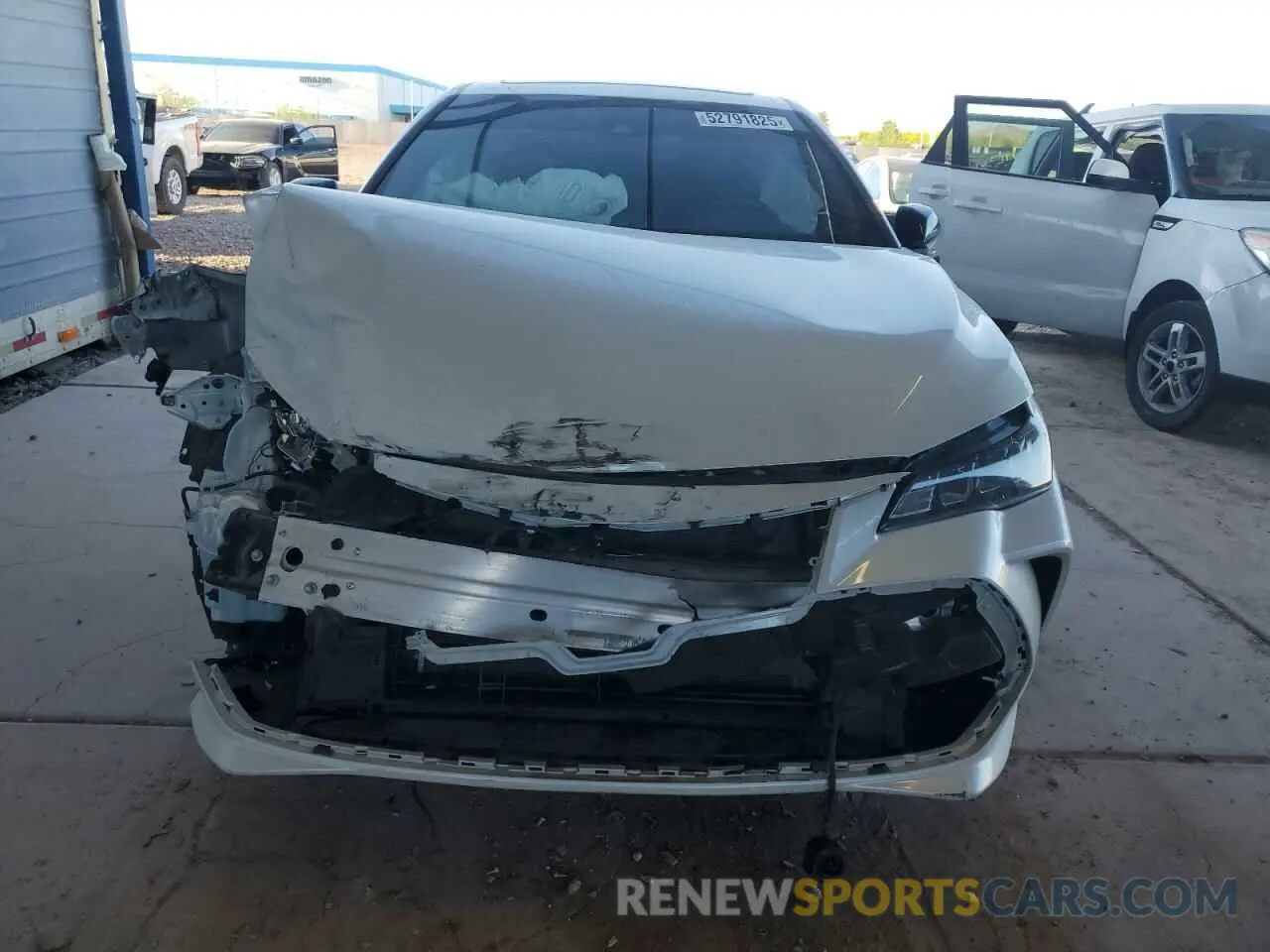 5 Photograph of a damaged car 4T1EA1AB5MU010090 TOYOTA AVALON 2021