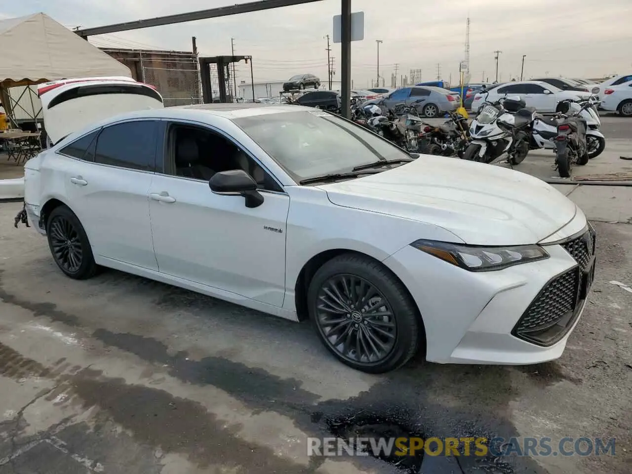 4 Фотография поврежденного автомобиля 4T1EA1AB8MU001657 TOYOTA AVALON 2021