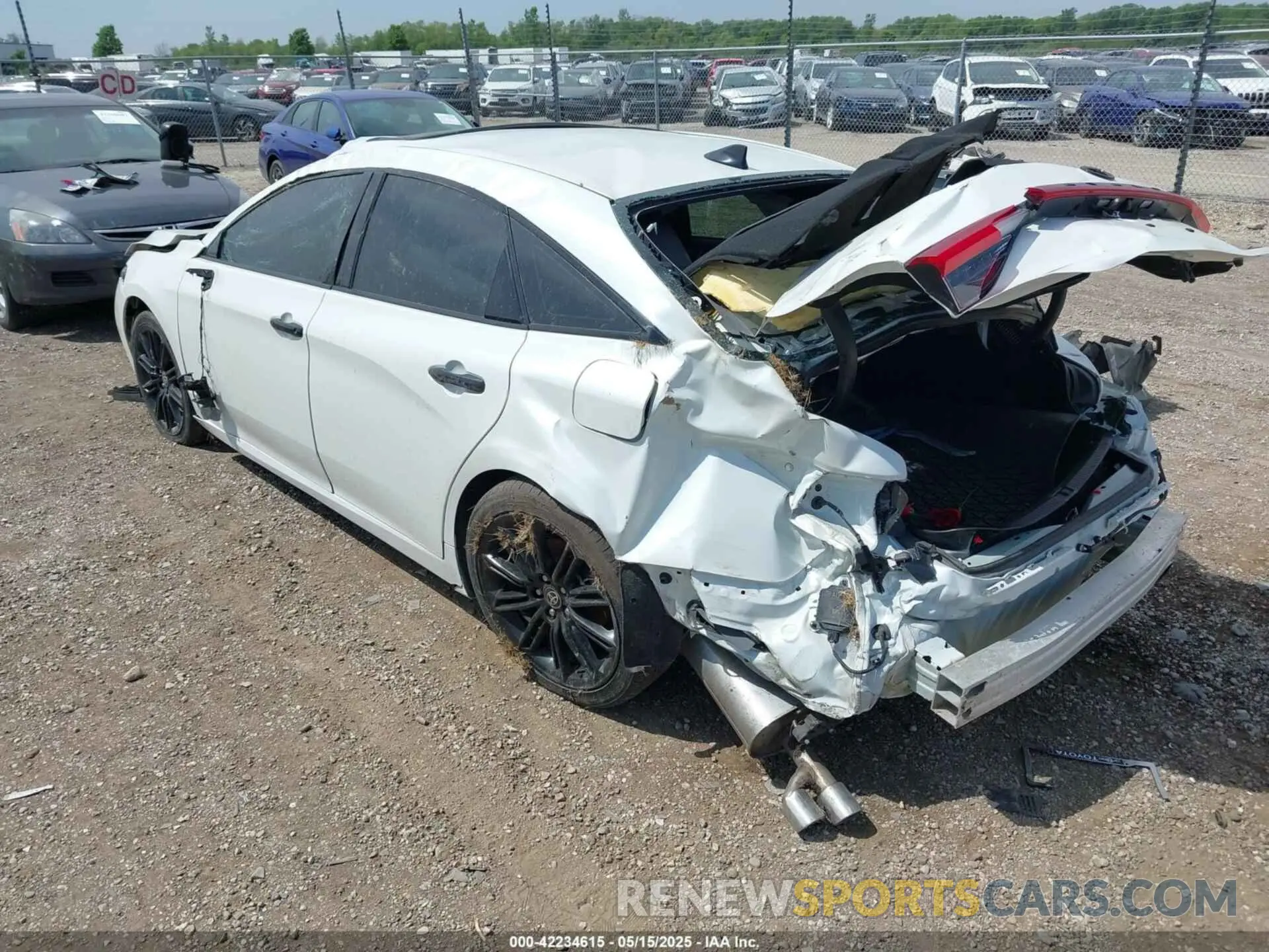3 Фотография поврежденного автомобиля 4T1EZ1FB4MU059332 TOYOTA AVALON 2021
