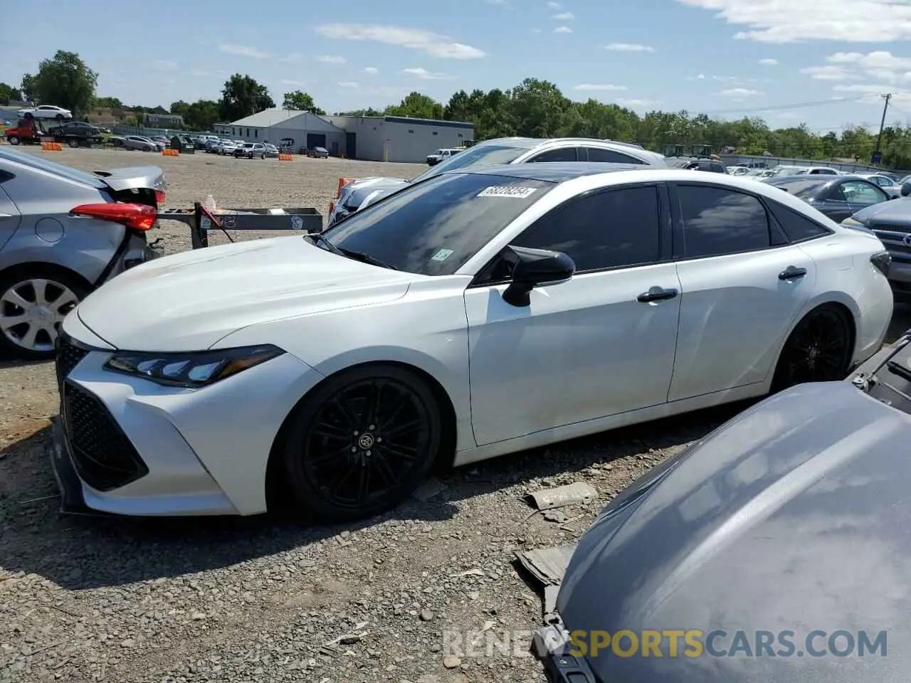 1 Photograph of a damaged car 4T1EZ1FBXMU058220 TOYOTA AVALON 2021
