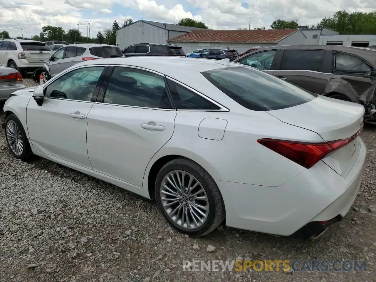 2 Photograph of a damaged car 4T1NB1BB0MU001552 TOYOTA AVALON 2021