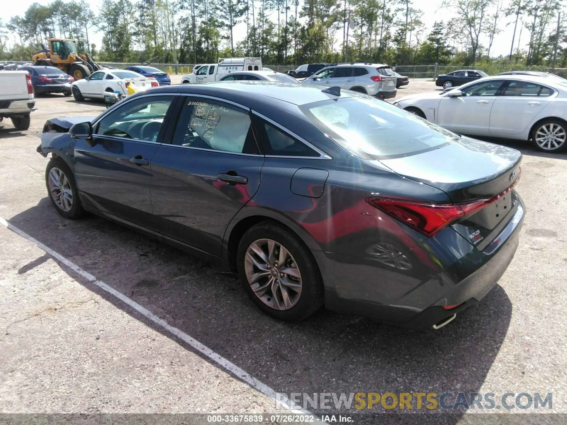 3 Photograph of a damaged car 4T1AZ1FB1NU076315 TOYOTA AVALON 2022