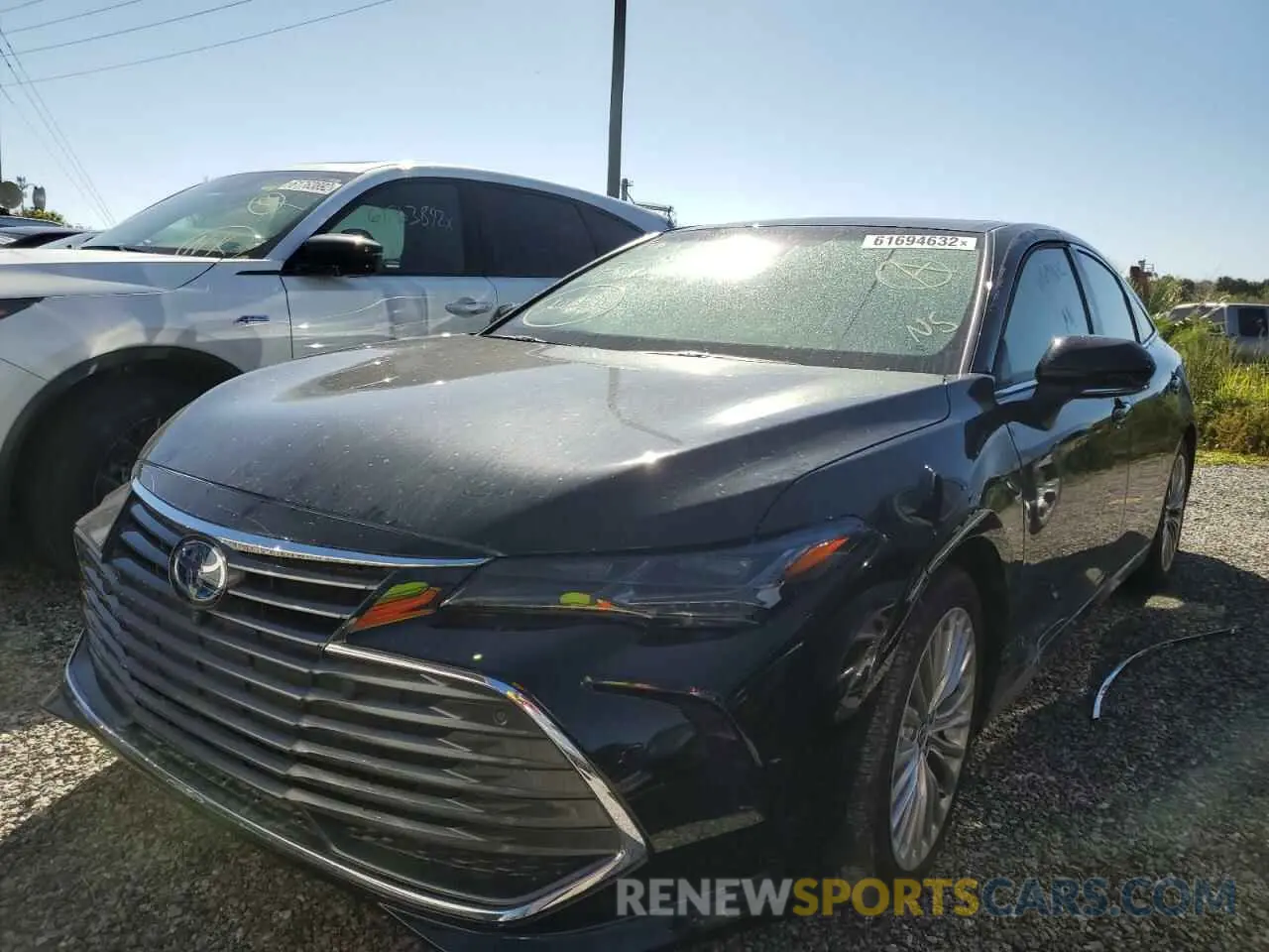 2 Photograph of a damaged car 4T1DA1AB3NU012238 TOYOTA AVALON 2022