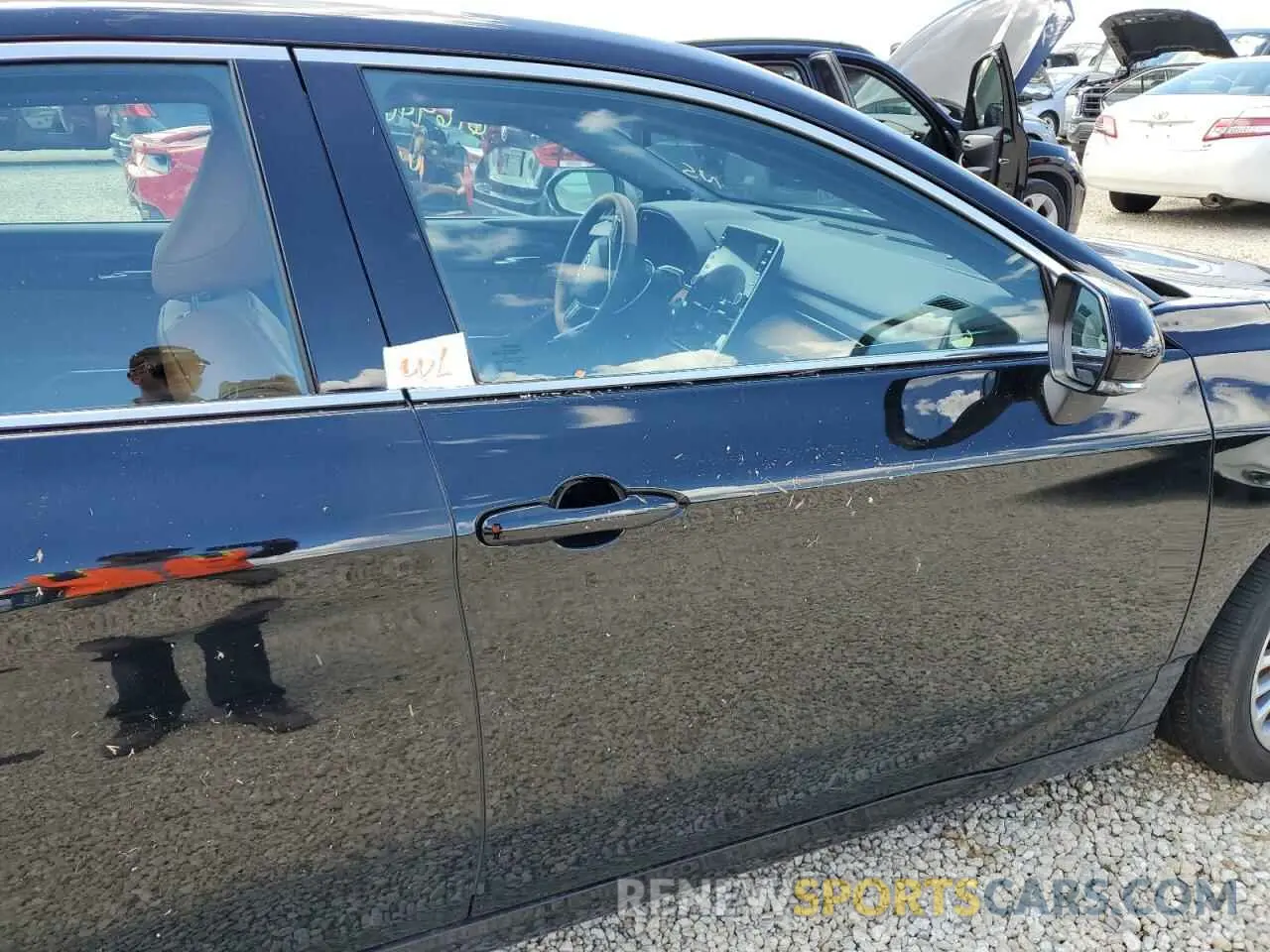 9 Photograph of a damaged car 4T1DA1AB3NU012238 TOYOTA AVALON 2022