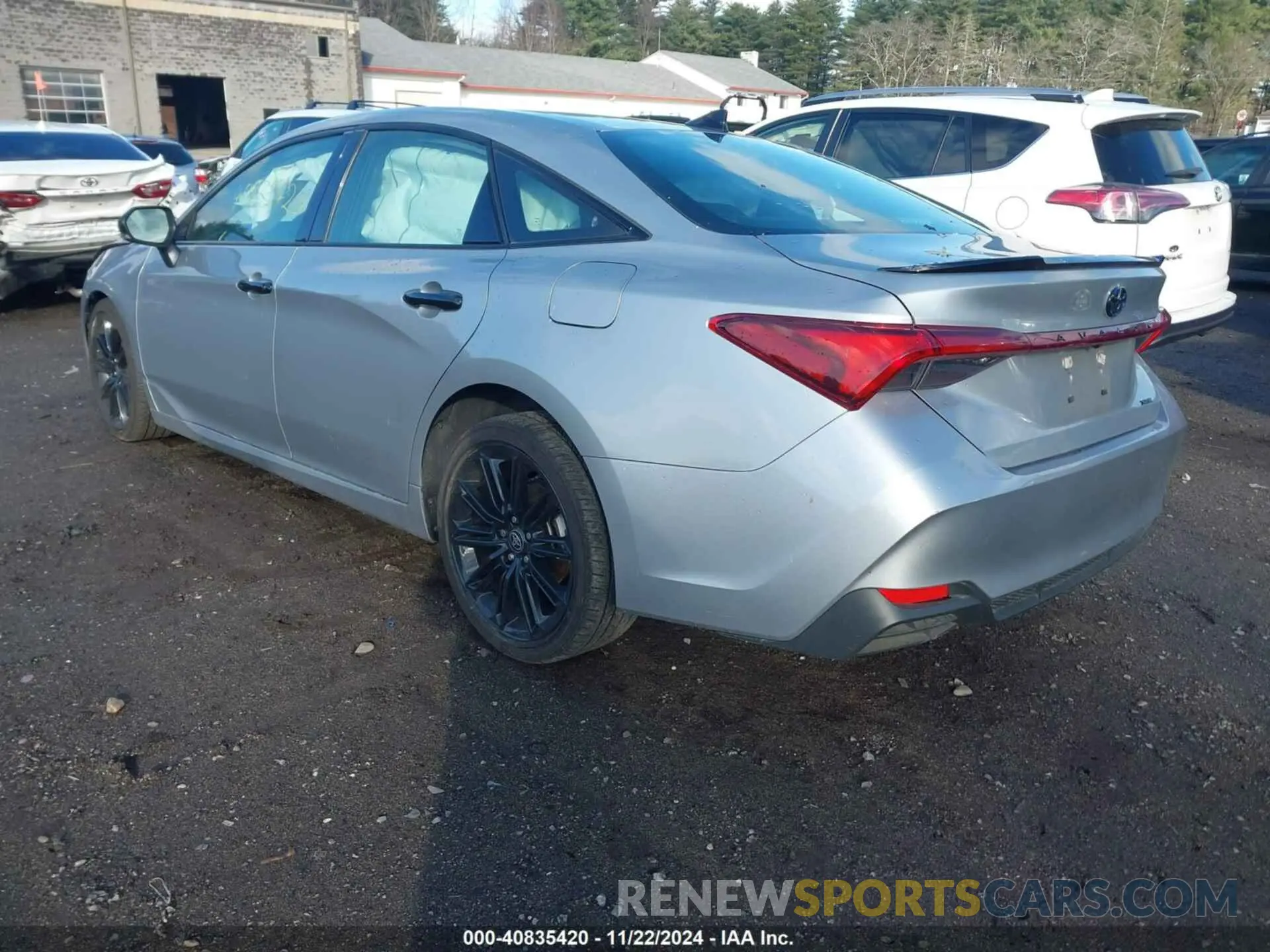 3 Photograph of a damaged car 4T1EA1AB3NU015824 TOYOTA AVALON 2022
