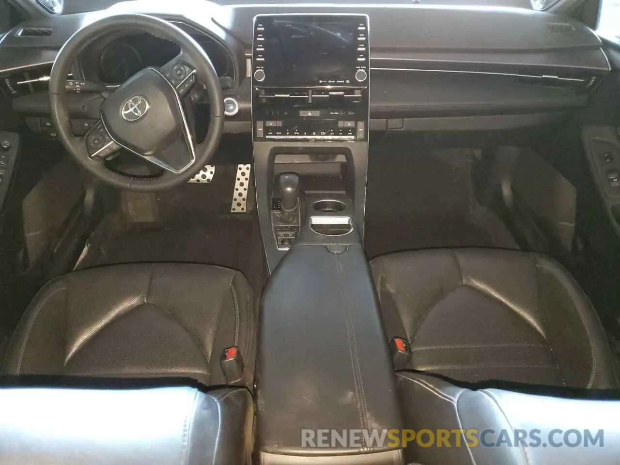 8 Photograph of a damaged car 4T1EA1AB7NU011386 TOYOTA AVALON 2022