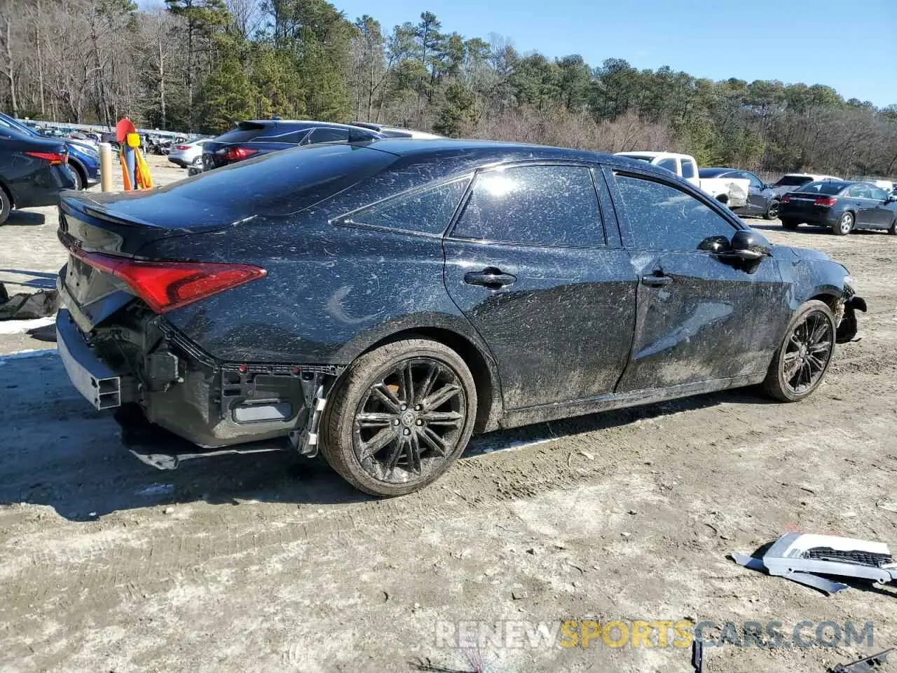 3 Photograph of a damaged car 4T1EA1AB8NU011297 TOYOTA AVALON 2022