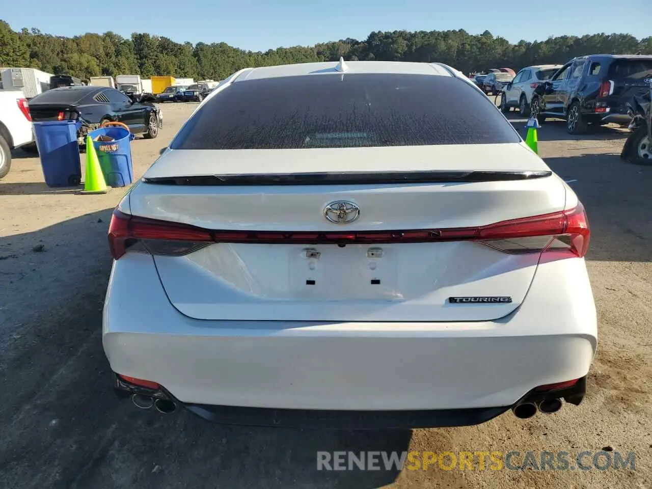 6 Photograph of a damaged car 4T1GZ1FB0NU078082 TOYOTA AVALON 2022