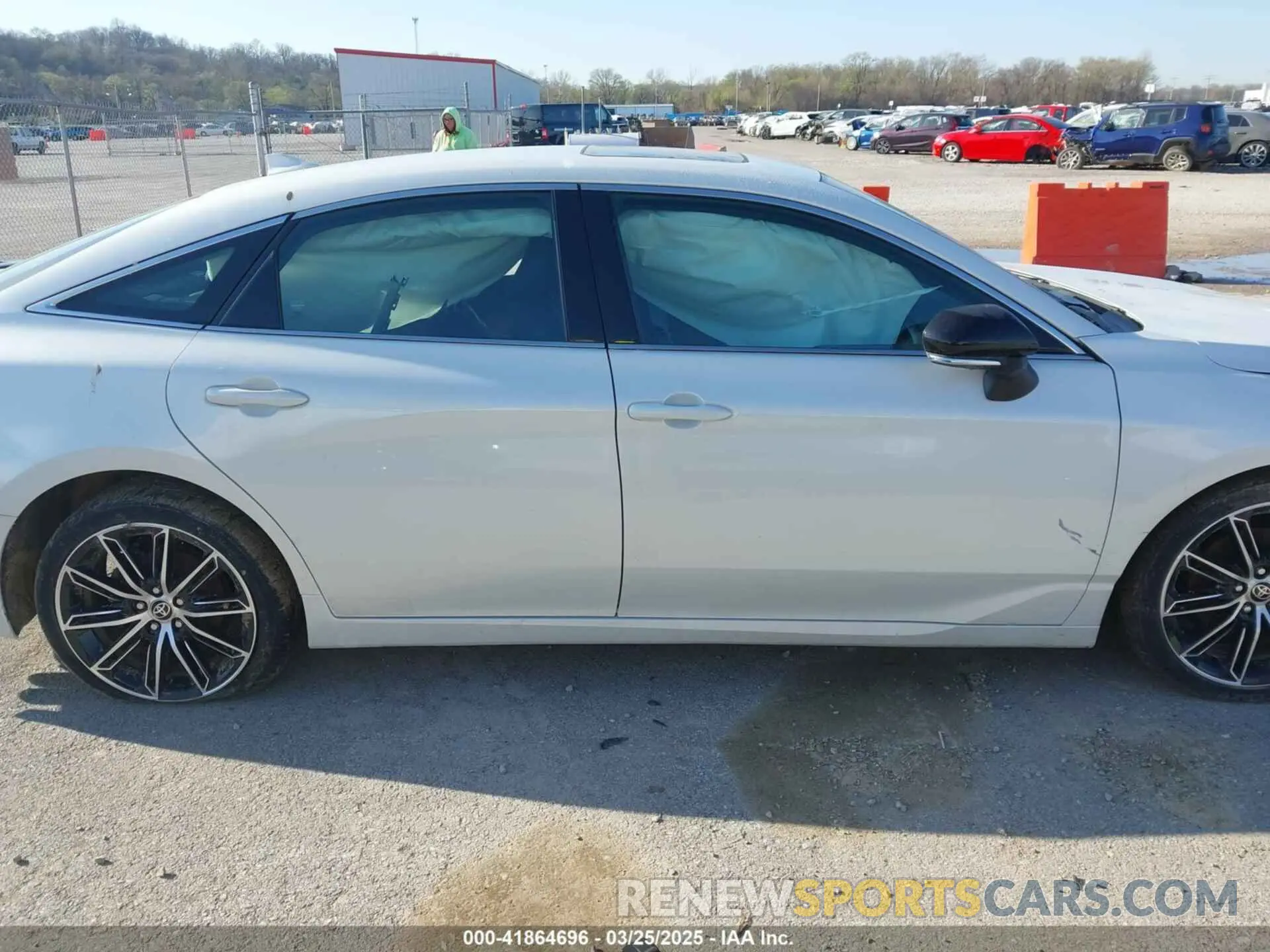 13 Фотография поврежденного автомобиля 4T1HZ1FB9NU081762 TOYOTA AVALON 2022